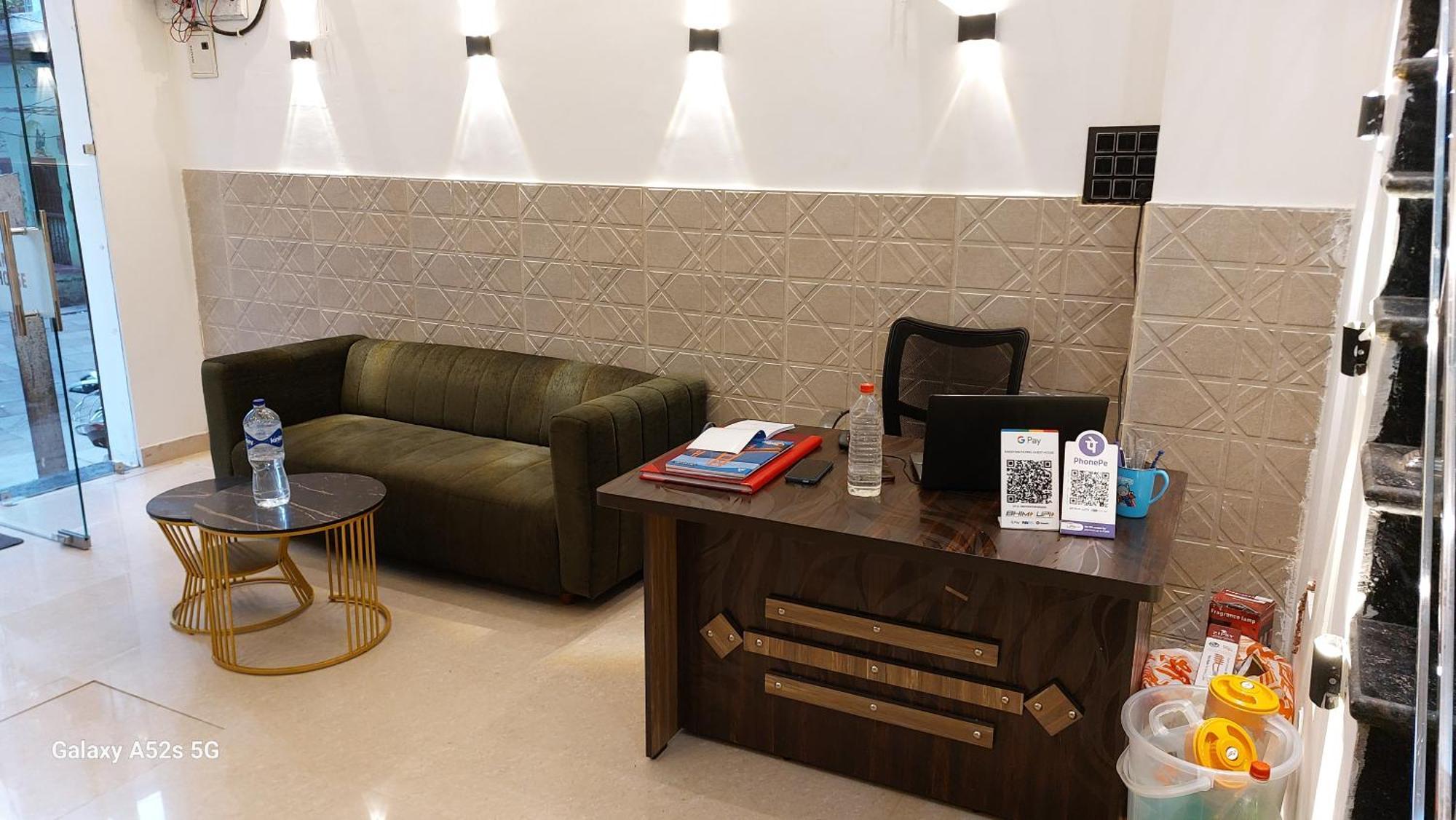 Narayani Paying Guest House Varanasi Ngoại thất bức ảnh
