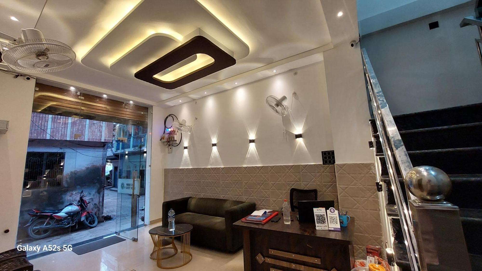 Narayani Paying Guest House Varanasi Ngoại thất bức ảnh