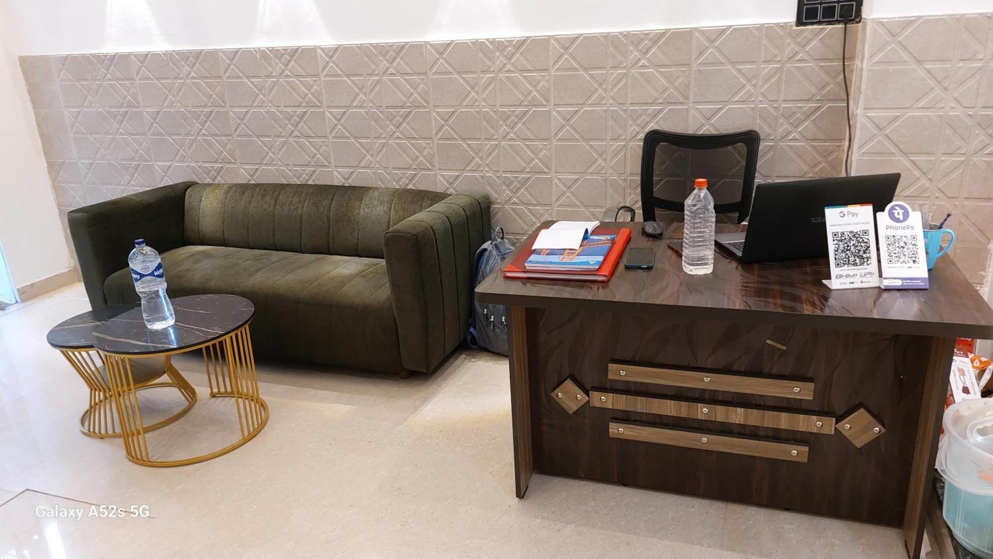 Narayani Paying Guest House Varanasi Ngoại thất bức ảnh